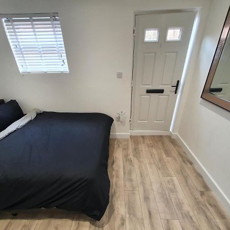 The Suite Grays Экстерьер фото